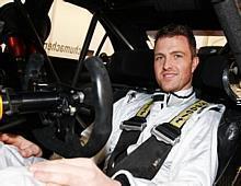 Ralf Schumacher am neuen Arbeitsplatz im DTM-Auto von Mercedes-Benz. Foto: Auto-Reporter/Peter Hartmann